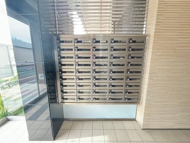 緑地公園駅 徒歩9分 4階の物件内観写真