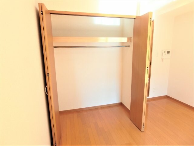 ミラクルセブン江坂の物件内観写真