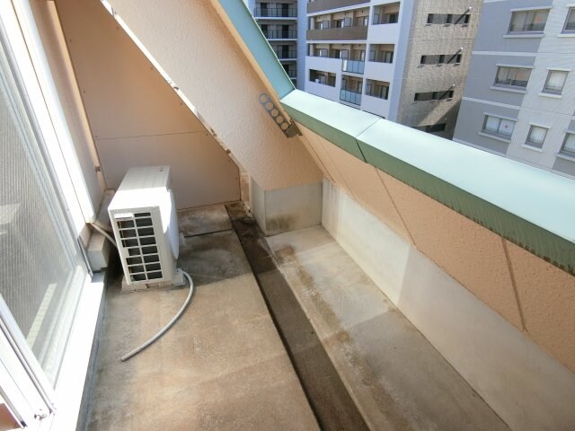 ミラクルセブン江坂の物件内観写真