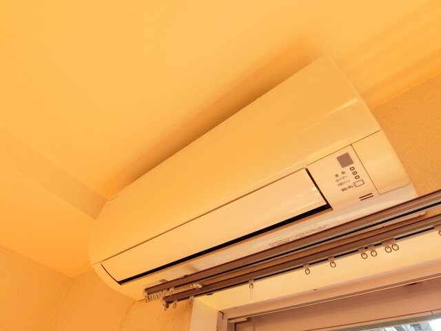 ミラクルセブン江坂の物件内観写真