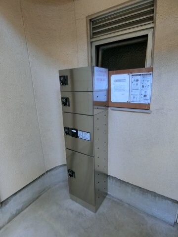 ミラクルセブン江坂の物件内観写真