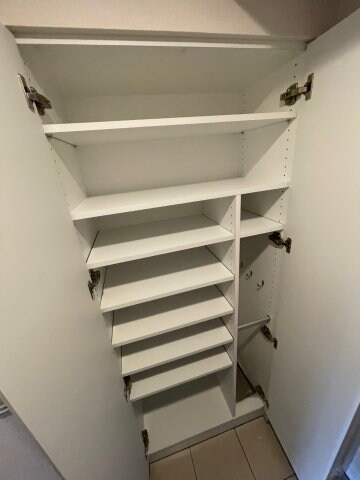 江坂駅 徒歩5分 12階の物件内観写真