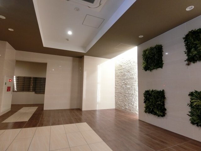 スペーシア江坂南金田の物件外観写真