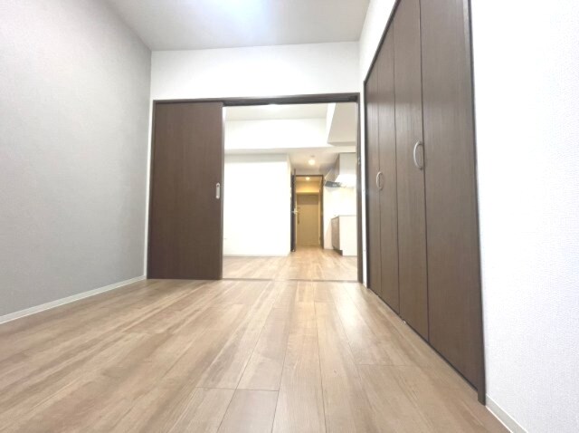 ライブガーデン江坂IXの物件内観写真