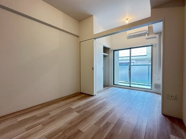 セレニテ新大阪エクラの物件内観写真