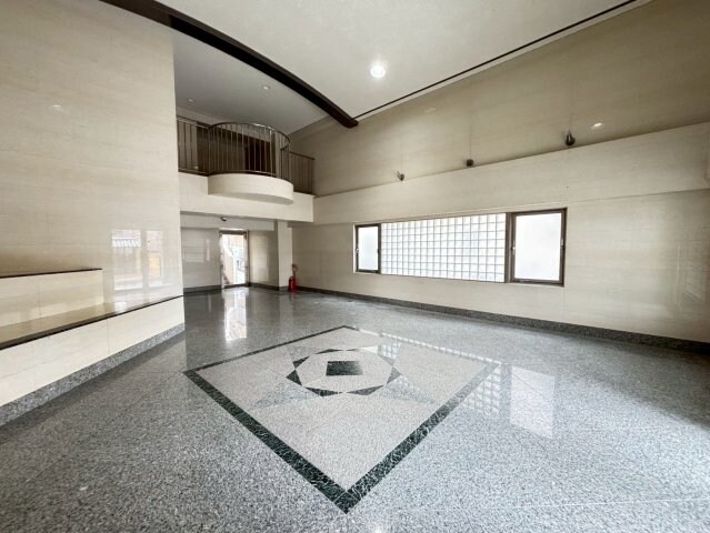 パークハイツアイリス1号館の物件外観写真