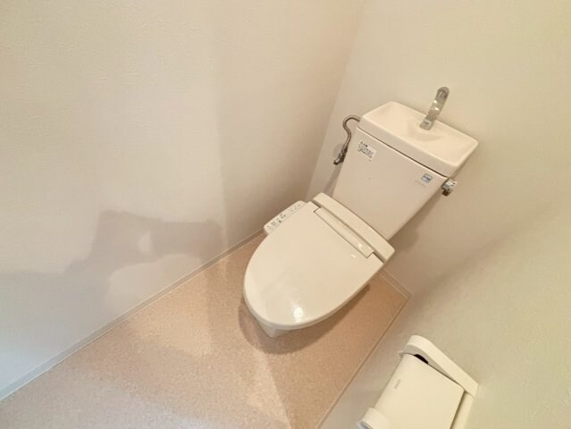 カルム緑地公園Ⅴの物件内観写真