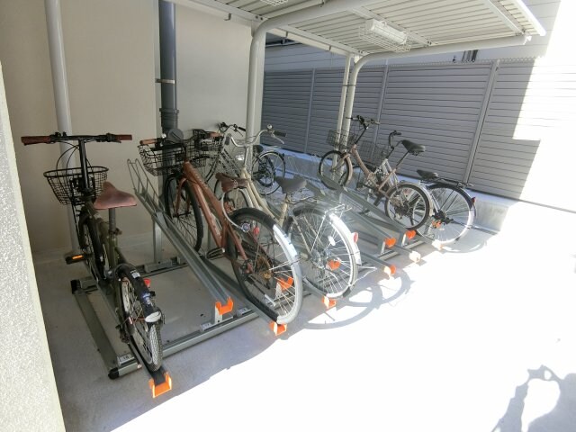 ファーストフィオーレ江坂ウエストの物件内観写真