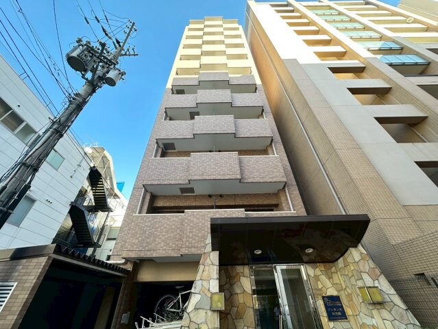 プレサンス新大阪の物件外観写真