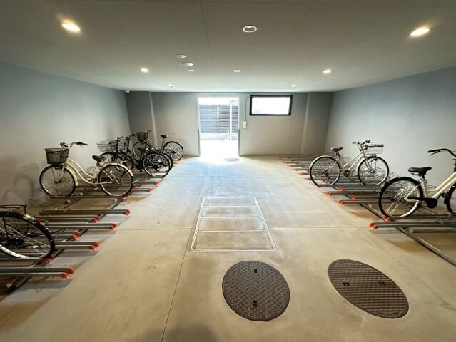 コンフォリア・リヴ新大阪WESTの物件内観写真