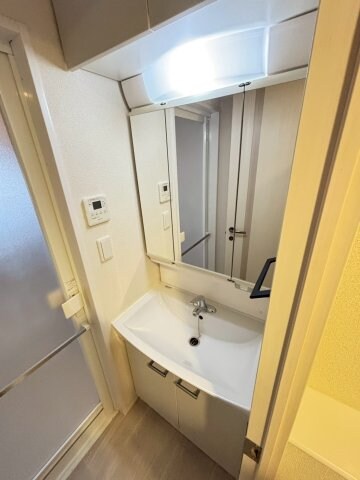 Mid Court新大阪の物件内観写真