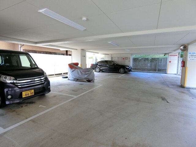 第15関根マンションの物件外観写真