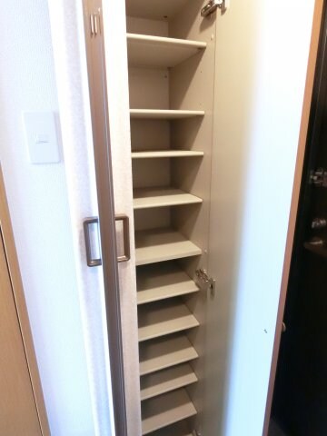 第18関根マンションの物件内観写真