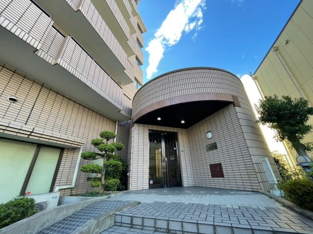 メドウラークの物件外観写真