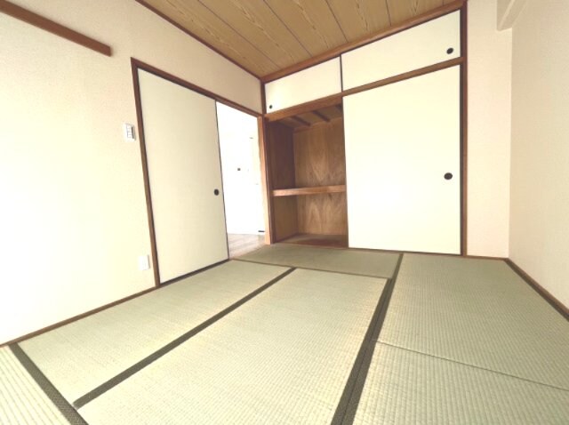 メドウラークの物件内観写真