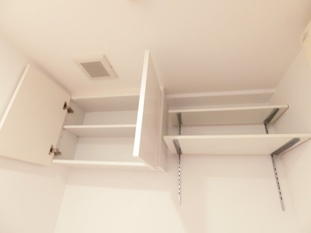 SERENiTE江坂四番館の物件内観写真