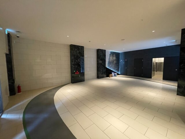 アドバンス江坂ラシュレの物件外観写真