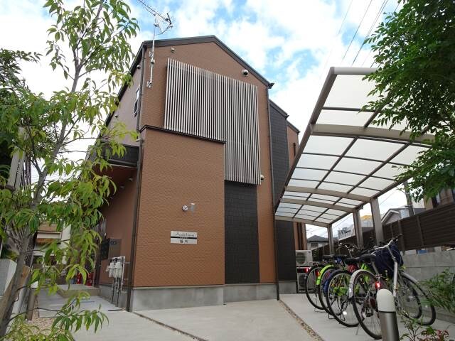 ambitious膳所の物件外観写真