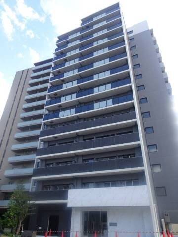 プレサンス大津京町ベルリーヴァの物件外観写真