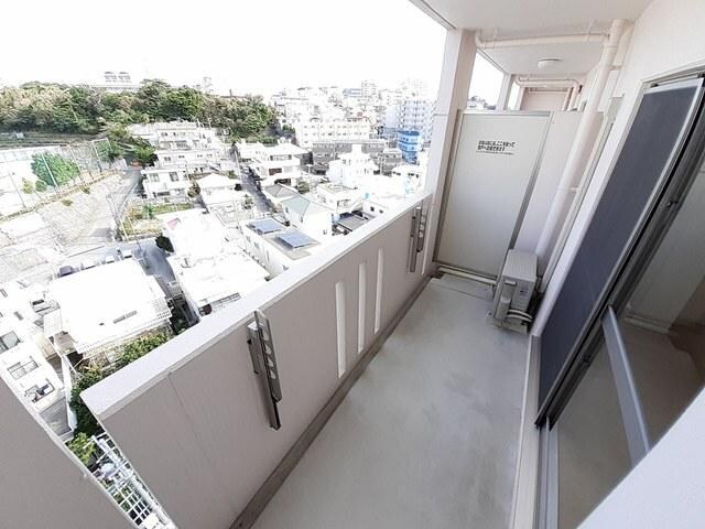 アンドーバーテラス識名の物件内観写真