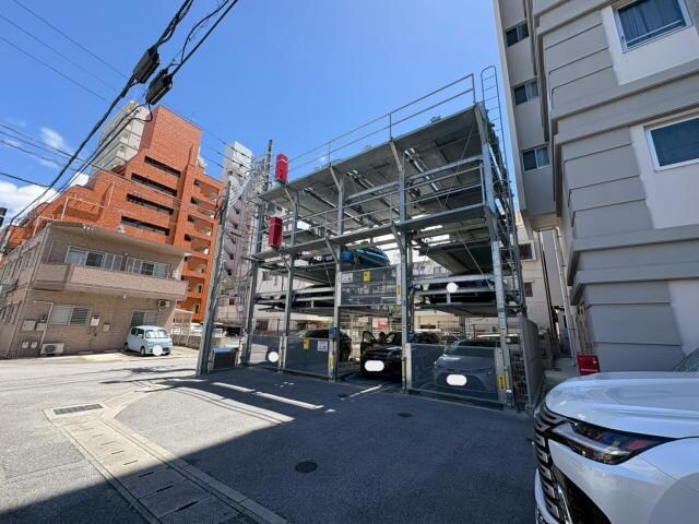 サンレジデンス泊の物件外観写真