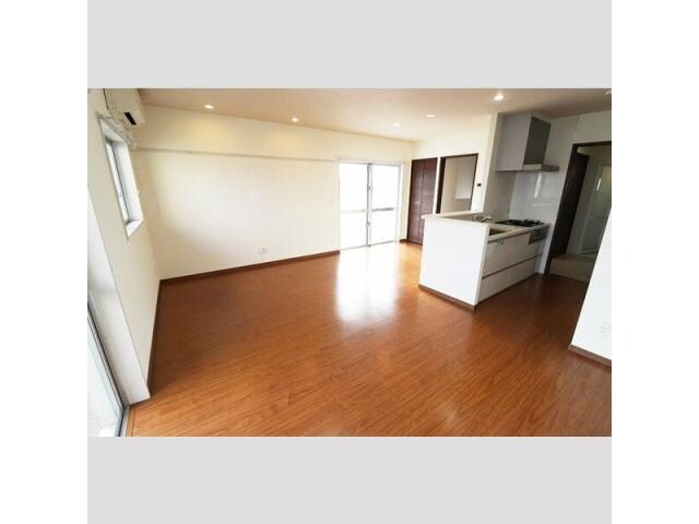 パラボリカの物件内観写真