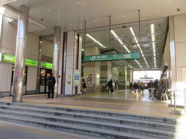 西荻窪駅 徒歩8分 1階の物件外観写真