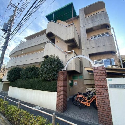 新井薬師前駅 徒歩5分 3階の物件外観写真