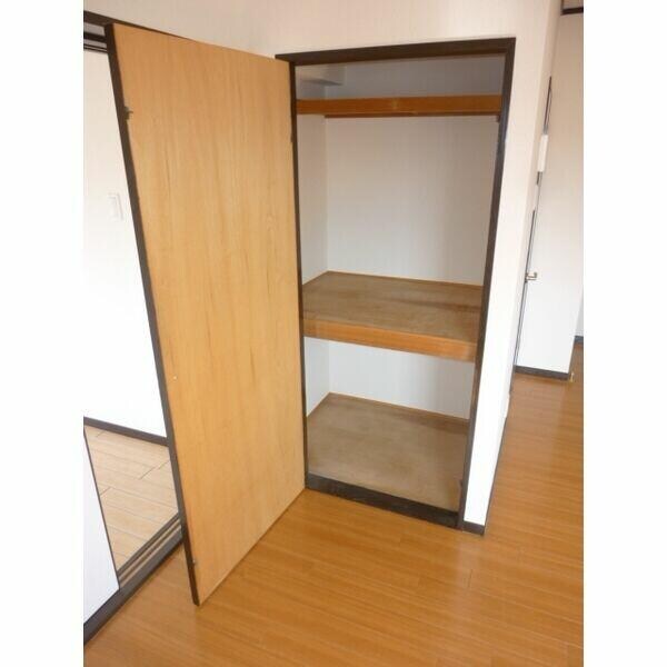 新井薬師前駅 徒歩5分 3階の物件内観写真