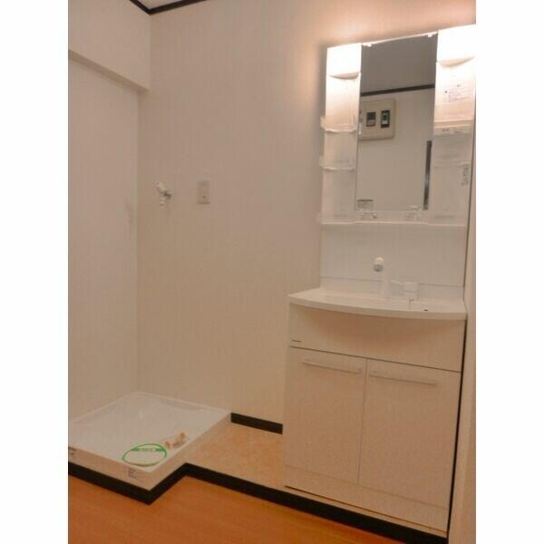 新井薬師前駅 徒歩5分 3階の物件内観写真