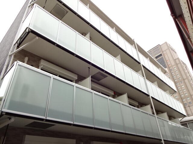 浦和駅 徒歩8分 4階の物件外観写真