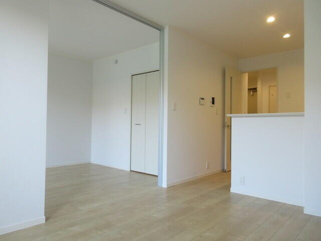 京王よみうりランド駅 バス6分  千代ヶ丘九丁目下車：停歩4分 1階の物件内観写真