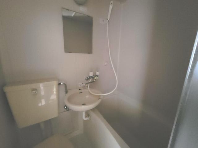 護国寺駅 徒歩8分 1階の物件内観写真