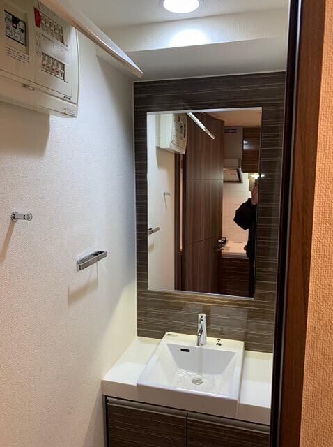 新宿三丁目駅 徒歩4分 6階の物件内観写真