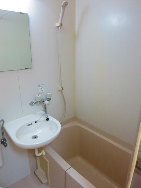 神楽坂駅 徒歩5分 2階の物件内観写真