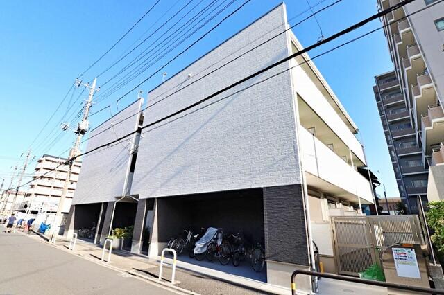 北綾瀬駅 徒歩3分の物件外観写真