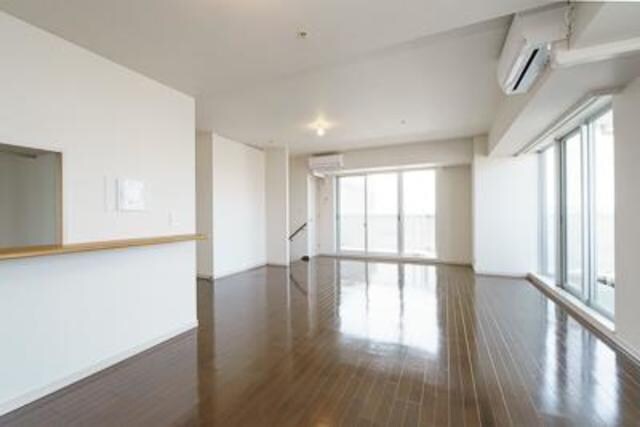 目黒駅 徒歩9分 17階の物件内観写真