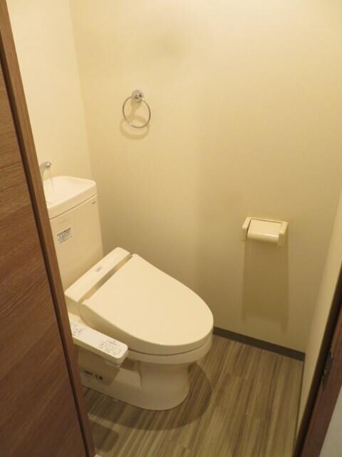 雑色駅 徒歩4分 2階の物件内観写真