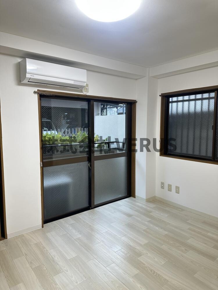 グランドゥール新宿の物件内観写真