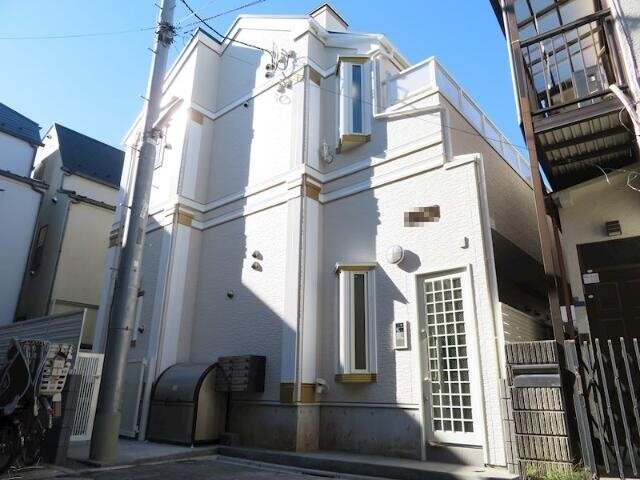 下落合駅 徒歩6分の物件外観写真