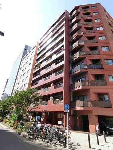 新宿御苑前駅 徒歩3分 9階の物件外観写真