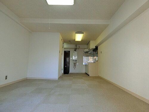 新宿御苑前駅 徒歩3分 9階の物件内観写真