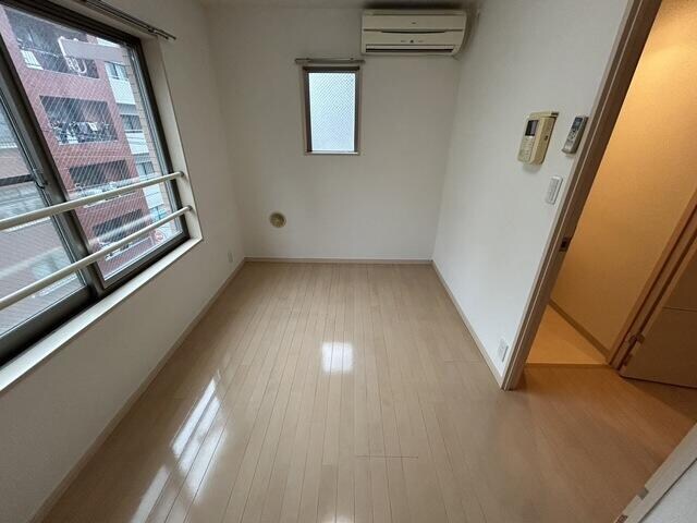 駒込駅 徒歩3分 4階の物件内観写真