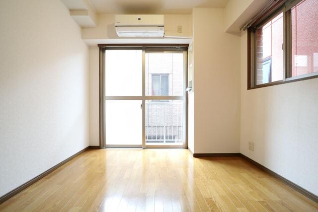 新御徒町駅 徒歩1分 2階の物件内観写真