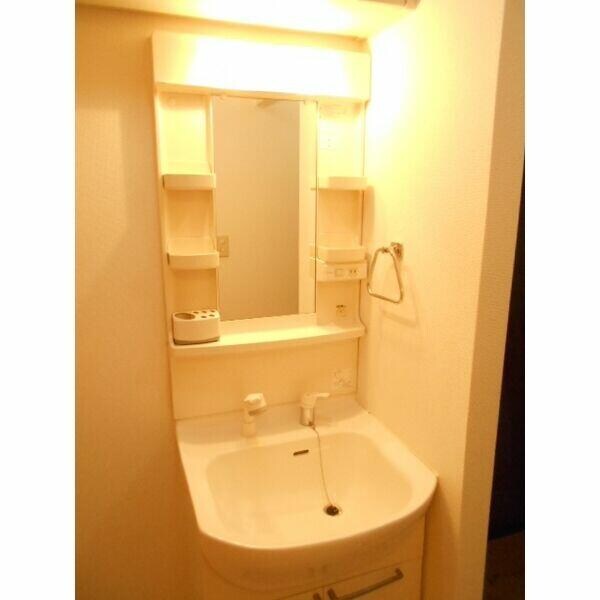 八王子駅 徒歩19分 2階の物件内観写真