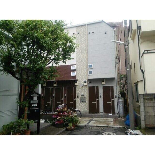 大久保駅 徒歩5分 1階の物件外観写真