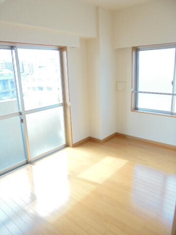 板橋駅 徒歩8分 4階の物件内観写真