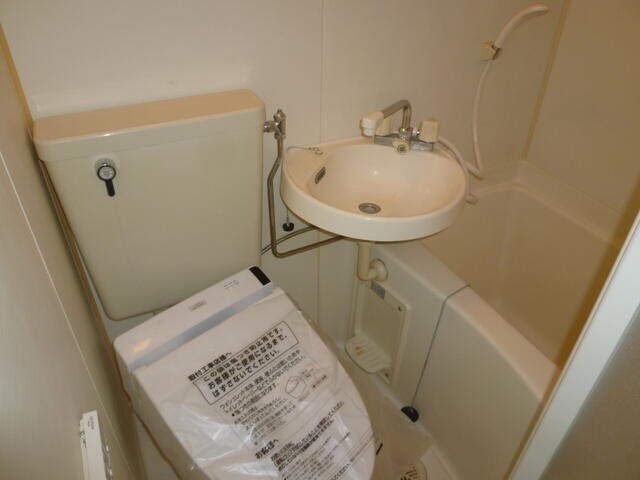 新高円寺駅 徒歩8分 8階の物件内観写真