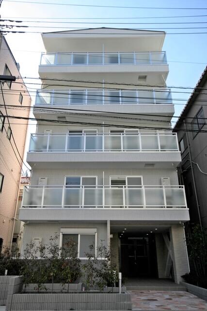 金町駅 徒歩8分の物件外観写真