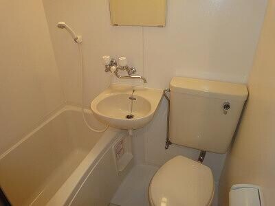 下北沢駅 徒歩4分 2階の物件内観写真